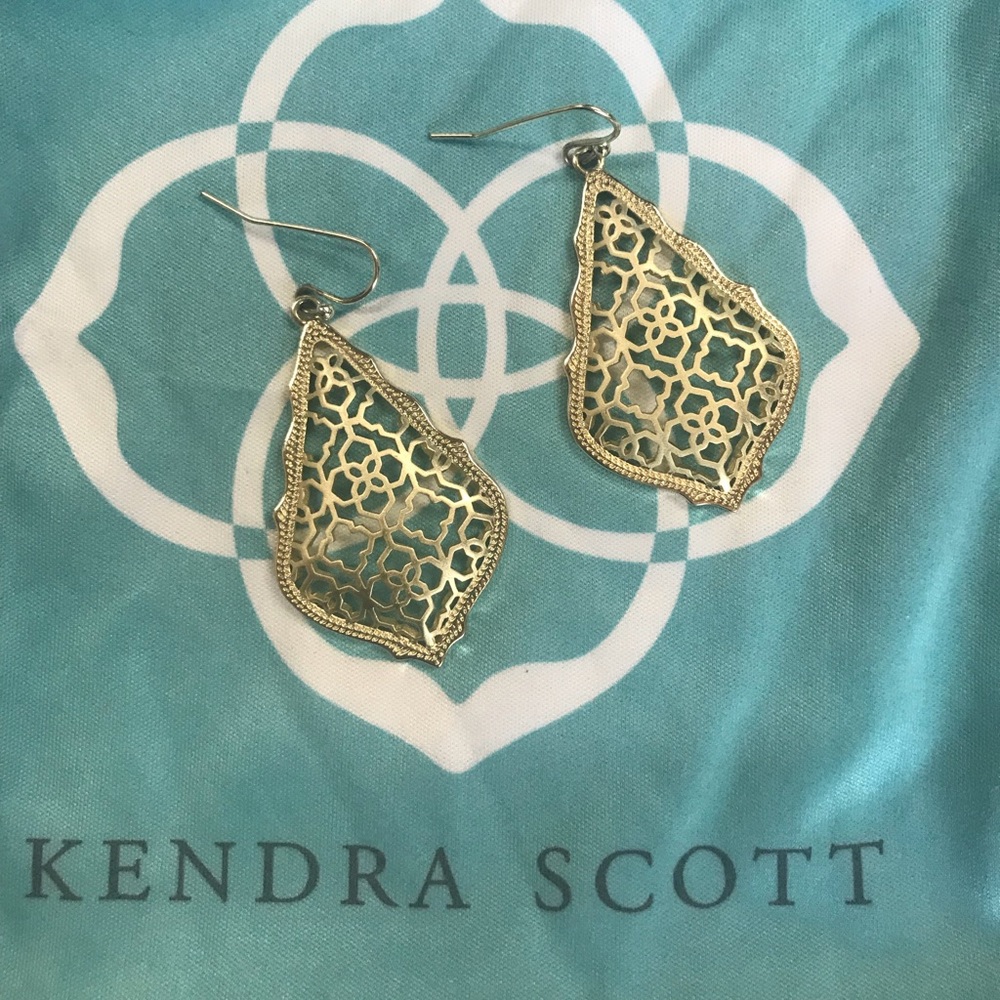 Kendra Scott small drop earrings